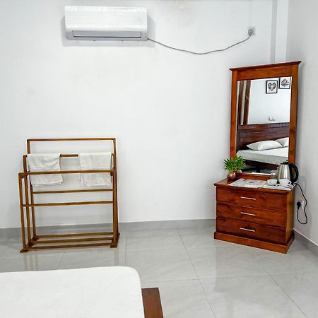 Meridian Holiday Resort Ratnapura Extérieur photo