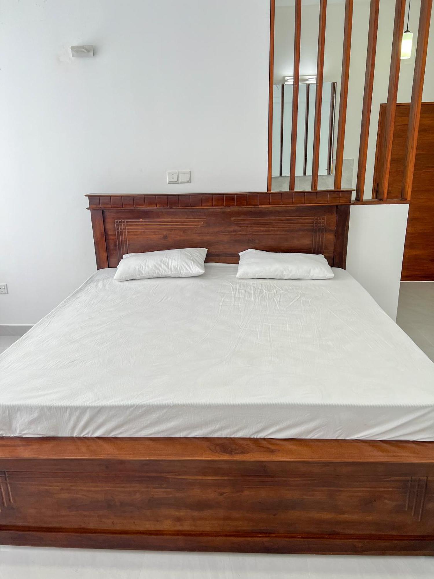 Meridian Holiday Resort Ratnapura Extérieur photo