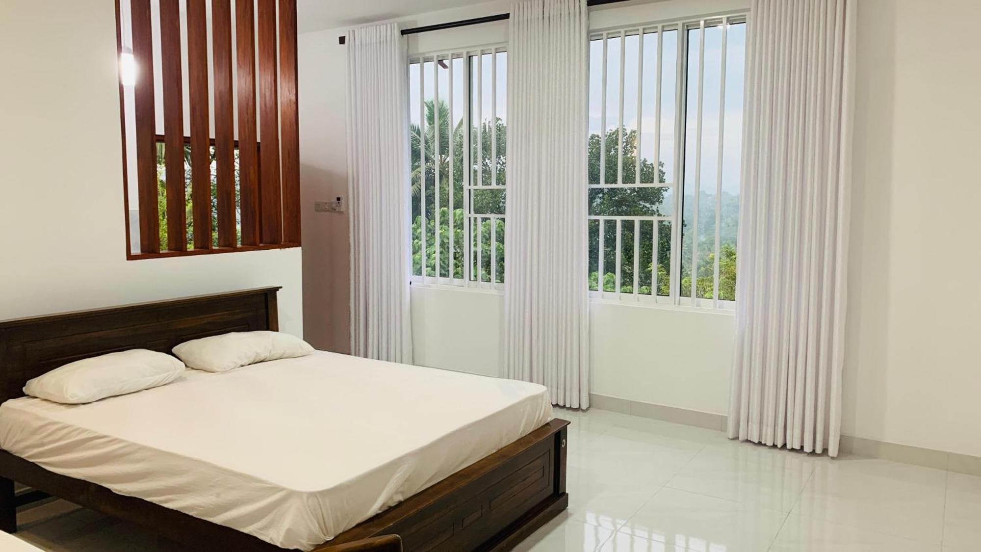 Meridian Holiday Resort Ratnapura Extérieur photo