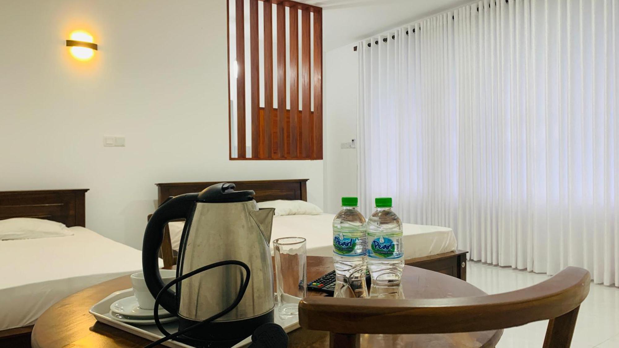 Meridian Holiday Resort Ratnapura Extérieur photo