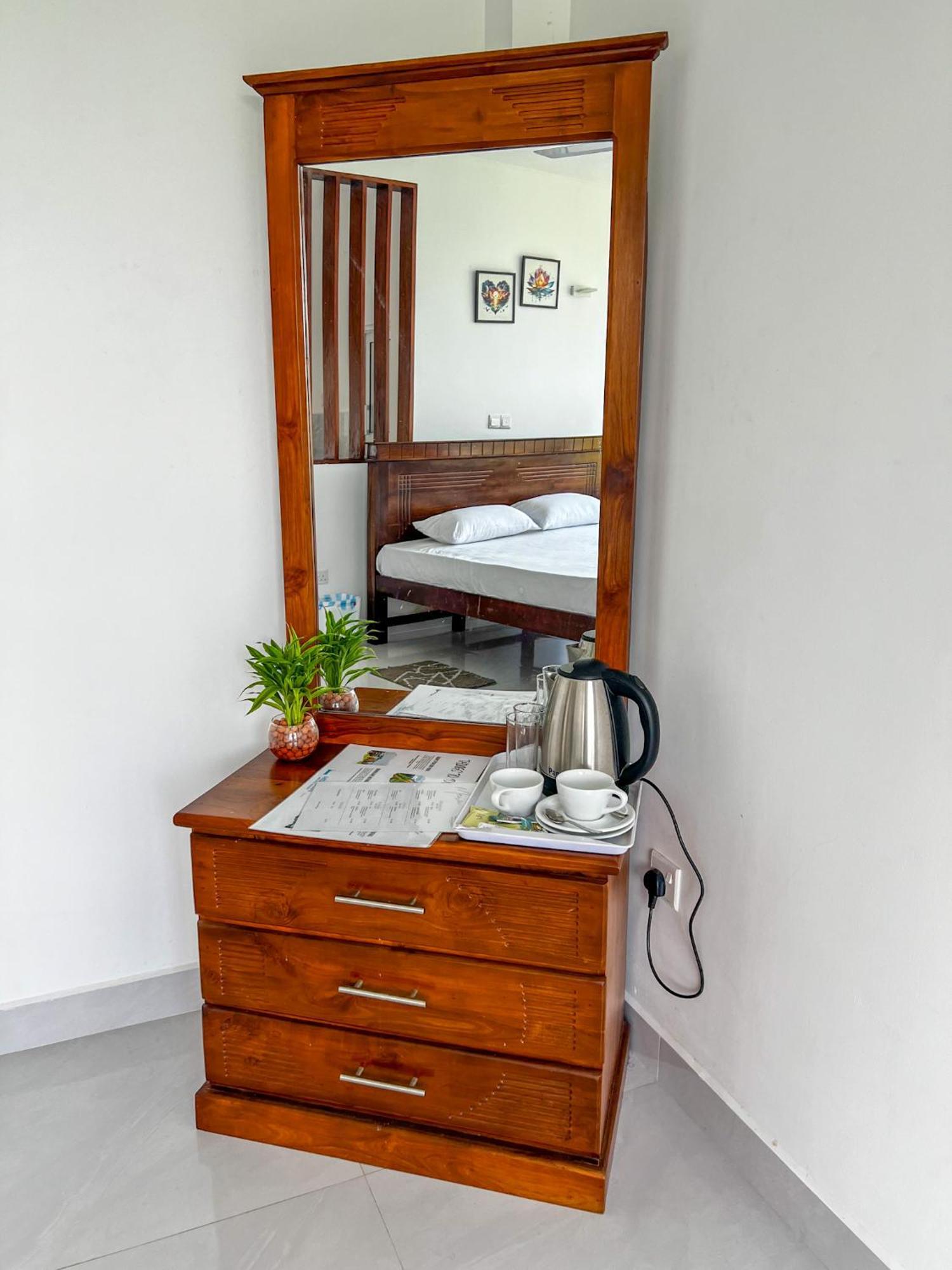 Meridian Holiday Resort Ratnapura Extérieur photo