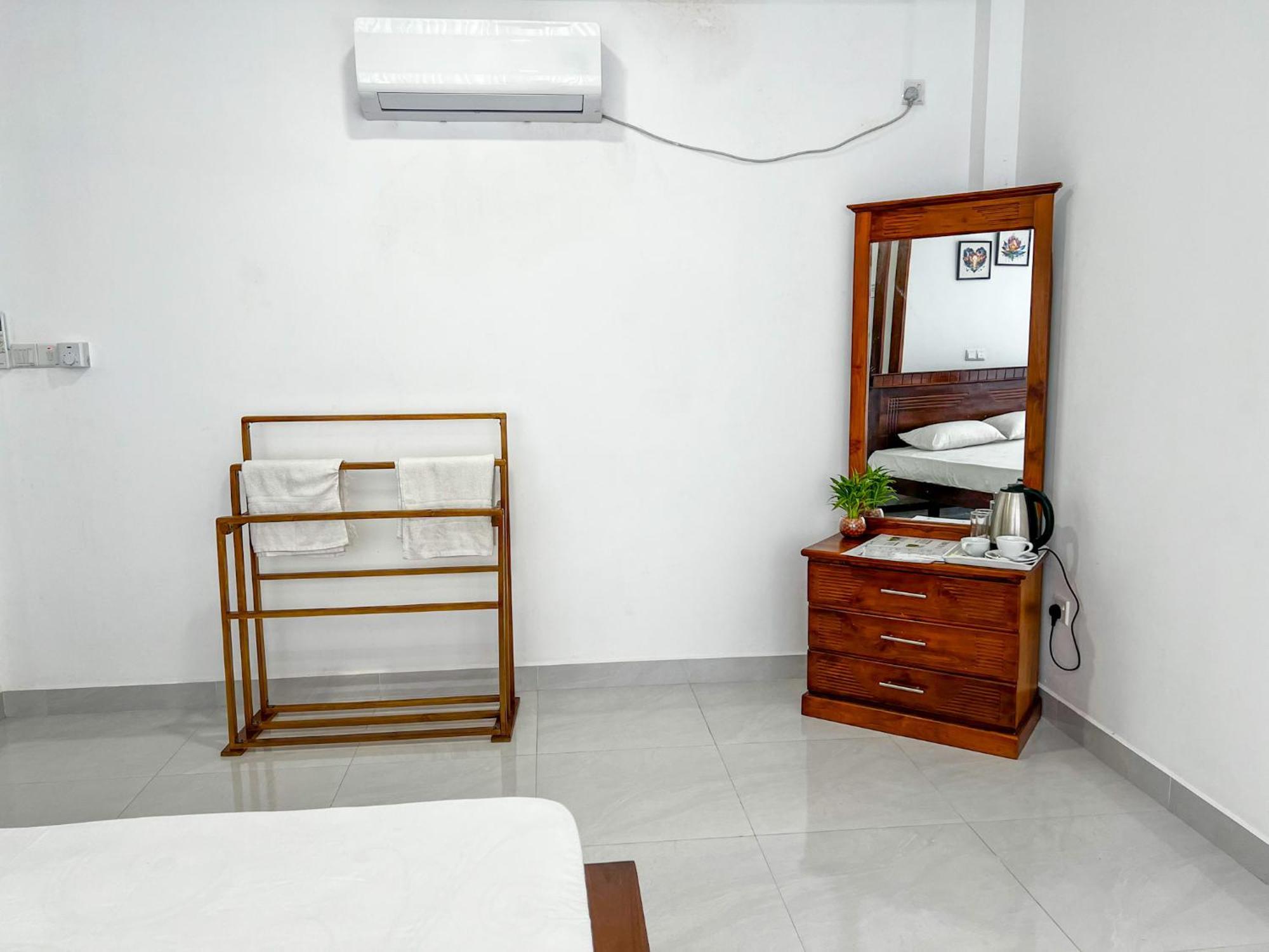 Meridian Holiday Resort Ratnapura Extérieur photo
